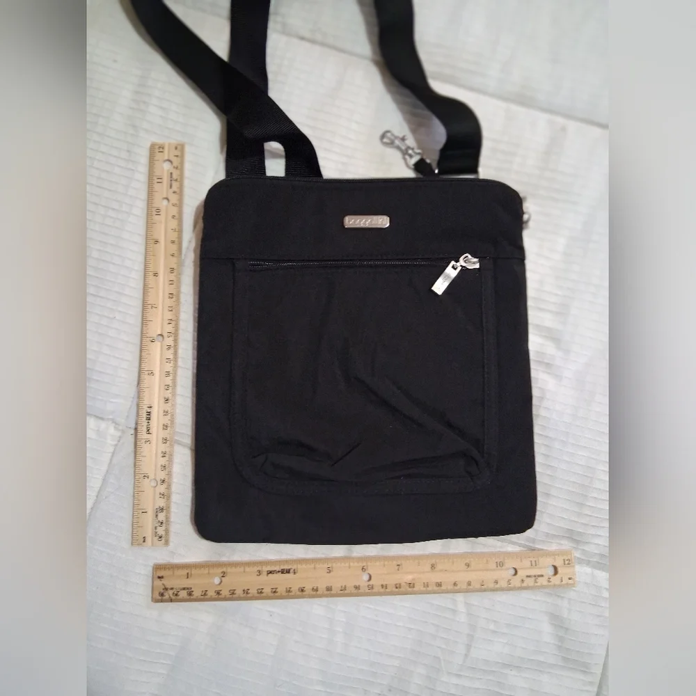 Baggallini Black Crossbody Bag